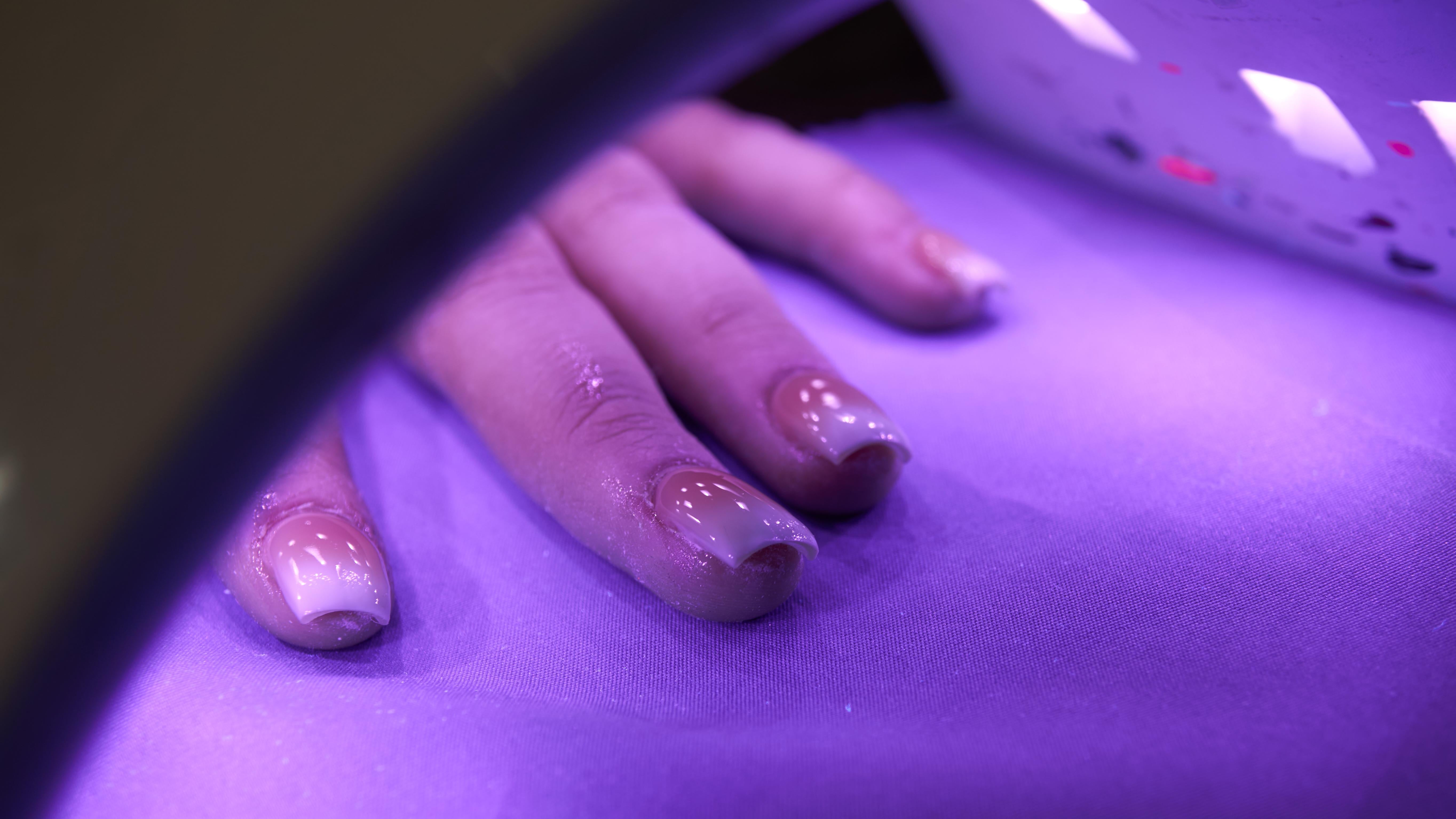 The Science of Style: How Do UV Nail Lamps Work